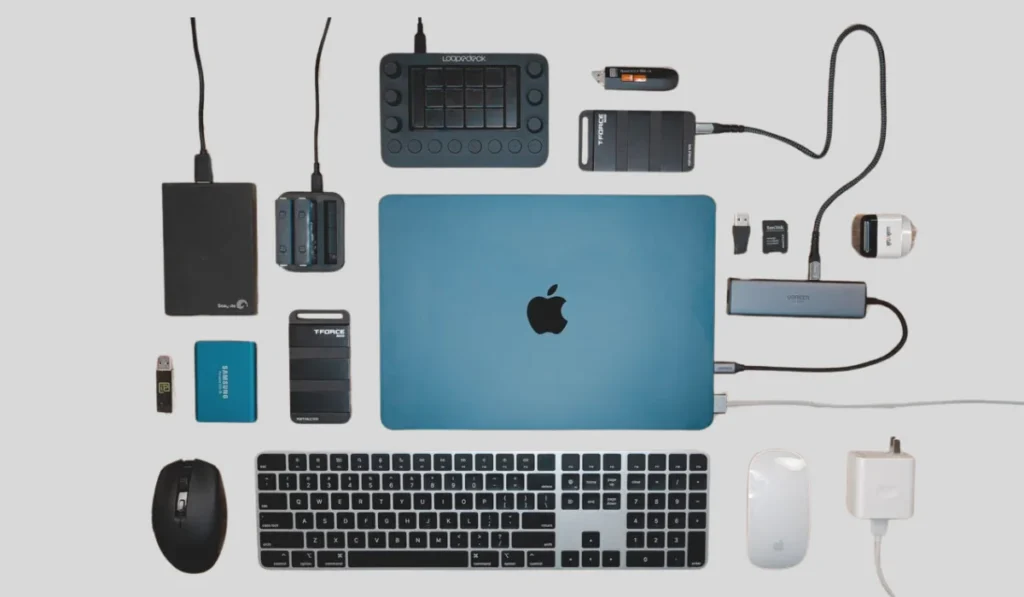 Best Accessories for MacBooks in UAE