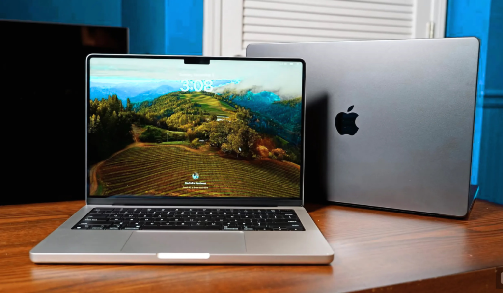 Best Used MacBooks to Buy in UAE (Updated 2025)
